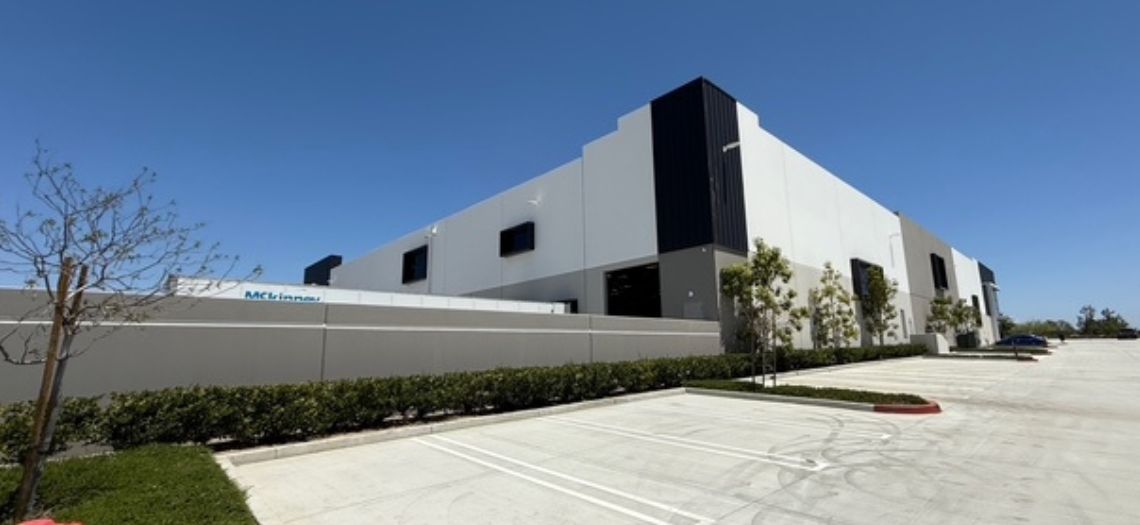 California Warehouse for DTC and B2B Order Fulfillment